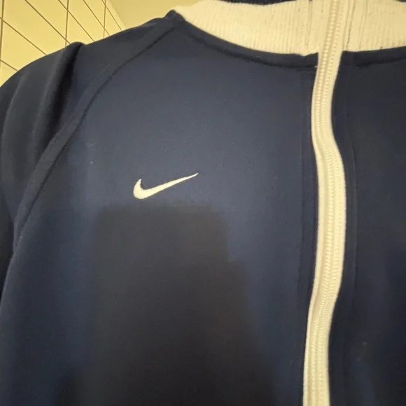 Nike Dark Blue Yankees Track Jacket - Picture 3 of 11